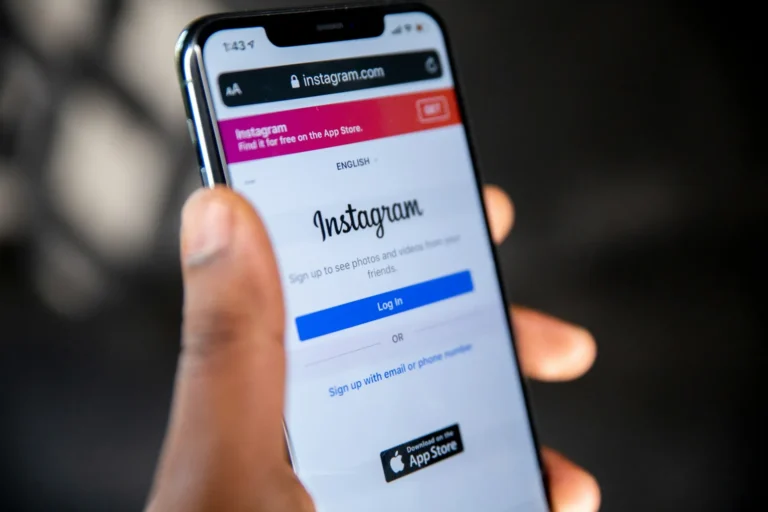 How to Change Language on Instagram